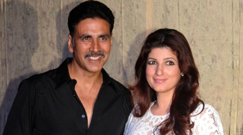 রাতে বিছানায় পানি ঢেলে দেয় টুইঙ্কেল : অক্ষয়